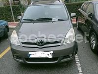 Usado Toyota Corolla Verso Luna 116 CV (85 kW) 2005 Gris / plata Monovolumen
