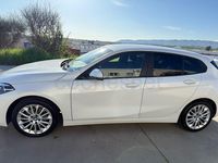 Usado BMW 118 Comfort Edition 150 CV (110 kW) 2020 Blanco Utilitario