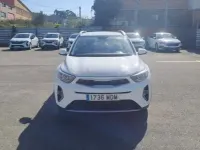 Usado Kia Stonic 84 CV (61 kW) 2023 Blanco SUV