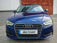 Usado Audi A3 110 CV (80 kW) 2014 Azul Berlina