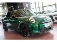 Usado Mini Cooper SE 135 kW (184 CV) 2022 Verde Utilitario