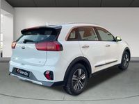 Usado Kia Niro 141 CV (103 kW) 2022 Blanco SUV