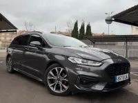 Usado Ford Mondeo ST-Line 150 CV (110 kW) 2021 Gris / plata Familiar