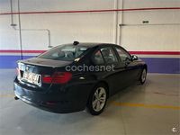 Usado BMW 318 Sport Line 143 CV (105 kW) 2012 Negro Berlina