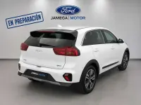 Usado Kia Niro Plus 141 CV (103 kW) 2022 Blanco SUV