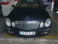 Usado Mercedes E220 Elegance 150 CV (110 kW) 2006 Negro Berlina