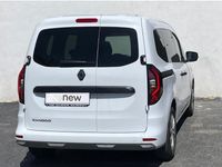 Usado Renault Kangoo 95 CV (69 kW) 2025 Blanco Monovolumen