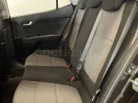 Usado Kia Stonic 84 CV (61 kW) 2020 Marrón SUV