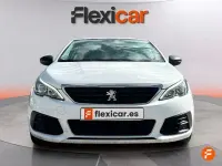 Usado Peugeot 308 Active 100 CV (73 kW) 2020 Blanco Berlina