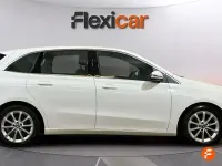 Usado Mercedes B180 116 CV (85 kW) 2020 Blanco Utilitario