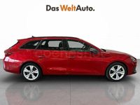 Usado Seat Leon FR 150 CV (110 kW) 2024 Rojo Familiar