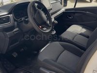 Usado Renault Trafic 150 CV (110 kW) 2025 Blanco Monovolumen