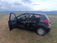 Begagnad Hyundai i20 85 HK (62 kW) 2013 Svart Halvkombi