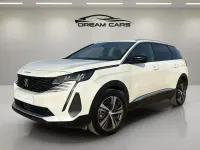 Usado Peugeot 5008 Allure 131 CV (96 kW) 2024 Blanco SUV