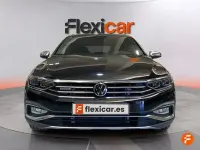 Usado VW Passat Alltrack 240 CV (176 kW) 2020 Negro Familiar