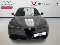 Usado Alfa Romeo Stelvio Sprint 160 CV (117 kW) 2024 Gris / plata SUV