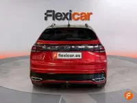 Usado VW Taigo R-line 150 CV (110 kW) 2024 Burdeos SUV