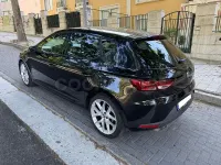 Usado Seat Leon FR 125 CV (91 kW) 2015 Negro Berlina