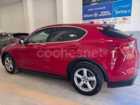 Usado Alfa Romeo Stelvio Super 180 CV (132 kW) 2019 Rojo SUV