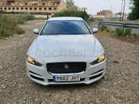 Usado Jaguar XE 180 CV (132 kW) 2015 Blanco Berlina