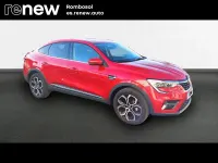 Usado Renault Arkana Techno 140 CV (102 kW) 2023 Rojo SUV