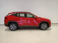 Käytetty Hyundai Tucson 136 HP (100 kW) 2022 Punainen Katumaasturi