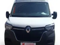 Usado Renault Master 136 CV (100 kW) 2023 Blanco Monovolumen