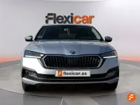 Usado Skoda Octavia Selection 110 CV (80 kW) 2024 Gris