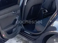 Usado Audi A4 136 CV (100 kW) 2012 Negro Familiar