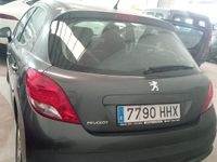 Usado Peugeot 207 CC 120 CV (88 kW) 2012 Gris Descapotable
