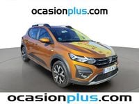 Usado Dacia Sandero Comfort 91 CV (66 kW) 2022 Naranja Utilitario