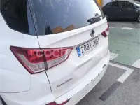 Usado SsangYong Rodius Limited 178 CV (130 kW) 2016 Blanco Monovolumen