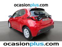 Usado Toyota Yaris Hybrid Business Edition 116 CV (85 kW) 2022 Rojo Berlina