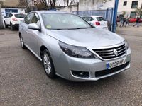 Usado Renault Latitude Expression 150 CV (110 kW) 2011 Gris / plata Berlina