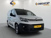 Usado Citroën Berlingo Live 102 CV (75 kW) 2022 Blanco Monovolumen