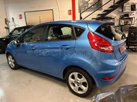 Usado Ford Fiesta Titanium 70 HP (51 kW) 2011 Azul Citadino