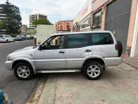 Usado Nissan Terrano 125 CV (91 kW) 2005 Gris / plata SUV
