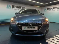 Usado Mazda 2 90 CV (66 kW) 2019 Azul Berlina