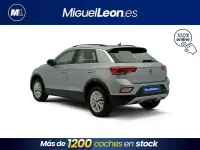 Usado VW T-Roc 110 CV (80 kW) 2022 Gris / plata SUV