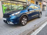 Begagnad Kia Niro 141 HK (103 kW) 2017 Blå SUV