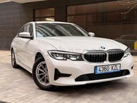 Usado BMW 320 Comfort Edition 190 CV (139 kW) 2019 Blanco Berlina