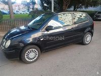 Usado VW Polo Highline 100 CV (73 kW) 2002 Negro Berlina