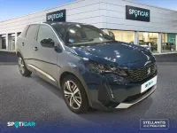 Usado Peugeot 3008 Allure 136 CV (100 kW) 2024 Azul SUV