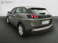 Usado Peugeot 3008 Active 130 CV (95 kW) 2017 Gris SUV
