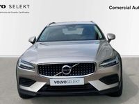 Usado Volvo V60 CC Core 197 CV (144 kW) 2023 Familiar