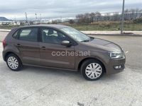 Używany VW Polo Advance 90 KM (66 kW) 2014 Brązowy Sedan/Limuzyna