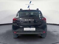 Usado Dacia Sandero Essentiel 101 CV (74 kW) 2025 Negro Utilitario