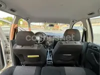 Usado VW Golf IV Highline 115 CV (84 kW) 2001 Blanco Berlina