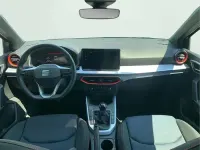 Usado Seat Arona FR 115 CV (84 kW) 2025 Azul SUV