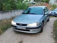 Usado Peugeot 406 112 CV (82 kW) 1999 Gris / plata Berlina